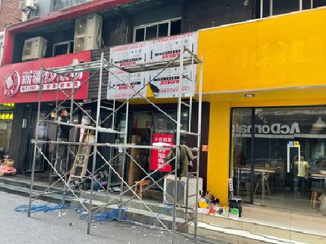 龙游制作广告招牌如何避免它发黄？